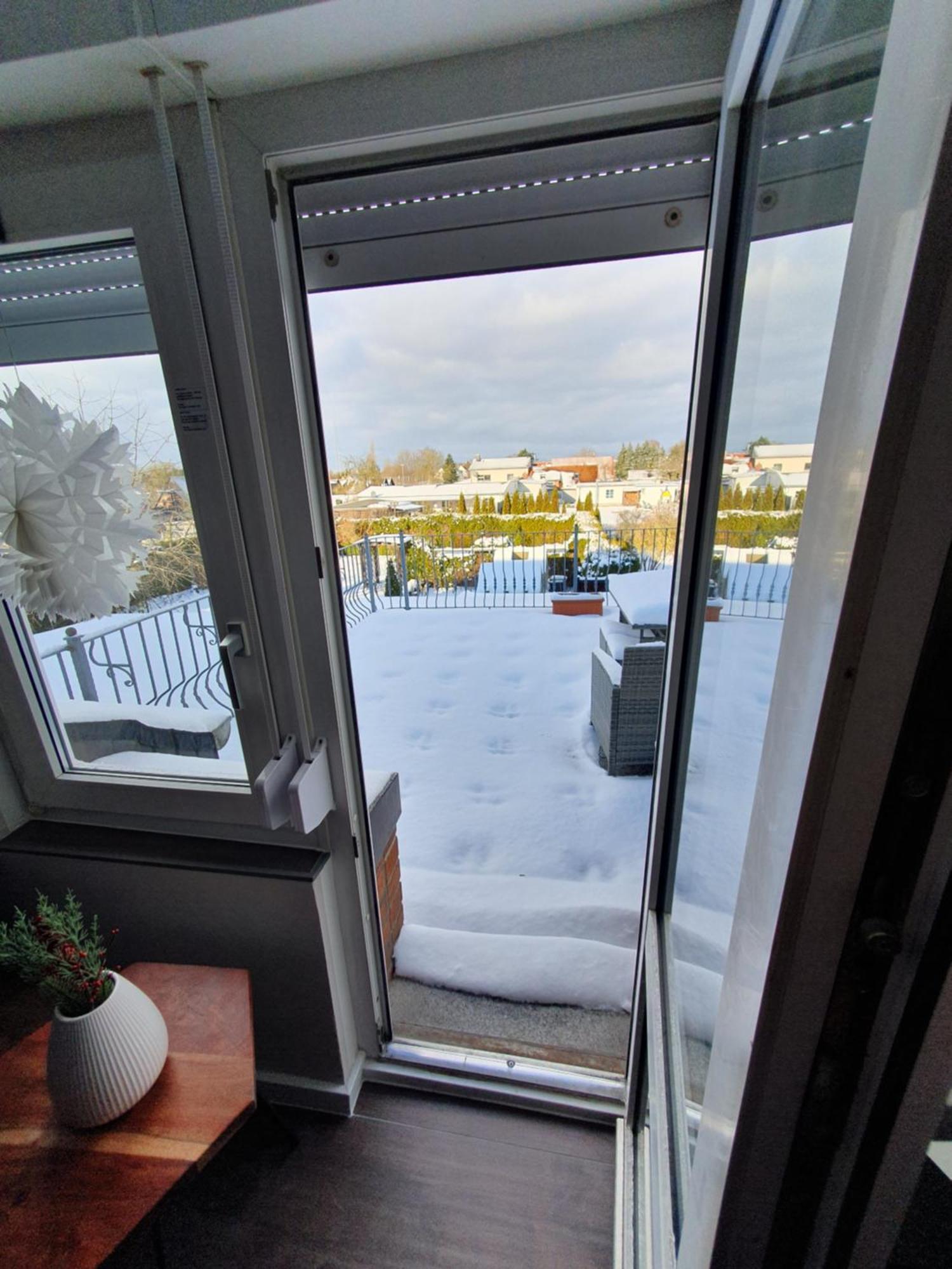Neumuehler Hof- Ferienwohnung "Benjamin" Mit Grosser Privater Dachterasse Und Guter Anbindung In Die City Schwerin  Bagian luar foto